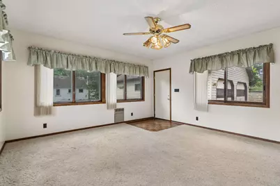 96 Orange Avenue W, Saint Paul, MN 55117 - Photo 16
