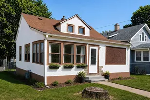 2922 Sheridan Ave N, Minneapolis, MN 55411 - Photo 1