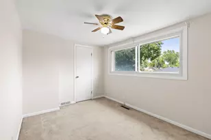 802 Center St, North Mankato, MN 56003 - Photo 34