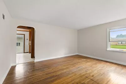 802 Center Street, North Mankato, MN 56003 - Photo 8