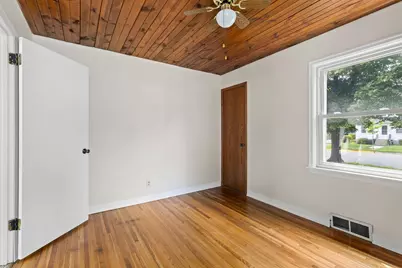 802 Center Street, North Mankato, MN 56003 - Photo 24