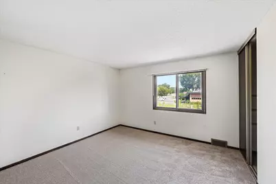2325 Hampshire Avenue S, Saint Louis Park, MN 55426 - Photo 12
