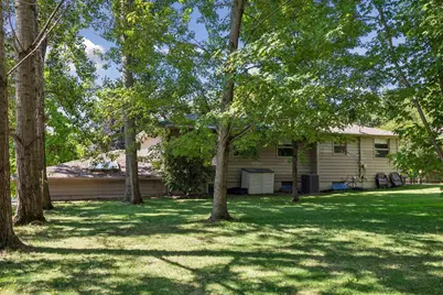 2704 Shawnee Lane, Burnsville, MN 55337 - Photo 36
