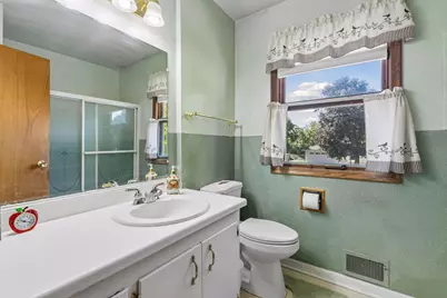 2704 Shawnee Lane, Burnsville, MN 55337 - Photo 34