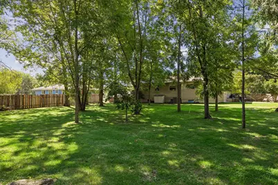 2704 Shawnee Lane, Burnsville, MN 55337 - Photo 40