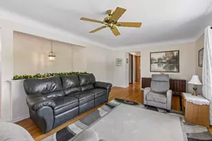2704 Shawnee Ln, Burnsville, MN 55337 - Photo 18