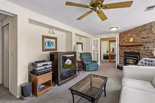 2704 Shawnee Ln, Burnsville, MN 55337 - Photo 10