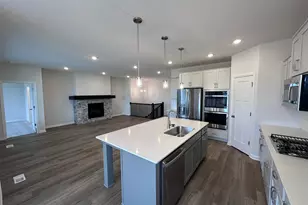 20125 Glanville Wy, Lakeville, MN 55044 - Photo 2