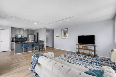 433 S 7th Street #1801, Minneapolis, MN 55415 - Photo 32