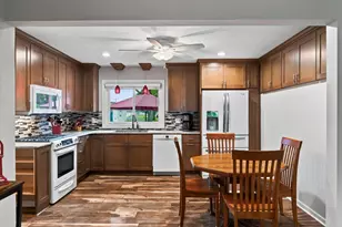 3301 69th St E, Inver Grove Heights, MN 55076 - Photo 4
