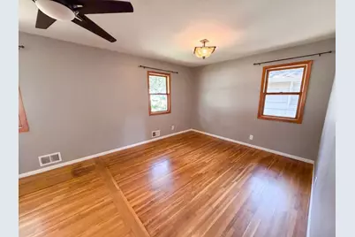 1710 Oakwood Drive, Shoreview, MN 55126 - Photo 4