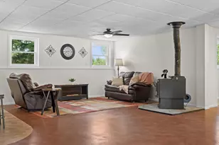 N15648 W Prairie Rd, Trempealeau, WI 54661 - Photo 40