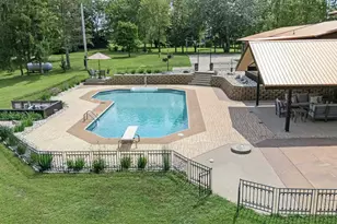 N15648 W Prairie Rd, Trempealeau, WI 54661 - Photo 52