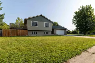 112 Parkside St, Mankato, MN 56001 - Photo 1