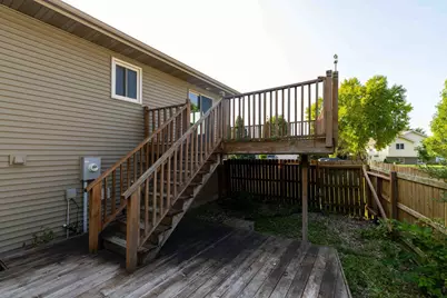 112 Parkside Street, Mankato, MN 56001 - Photo 28