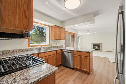 15087 93rd Place N, Maple Grove, MN 55369 - Photo 8