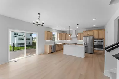15728 Granada Avenue N, Hugo, MN 55038 - Photo 8