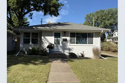 457 18th Avenue N, South Saint Paul, MN 55075 - Photo 1