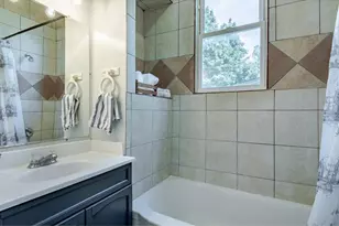 1113 Minnehaha Ave E, Saint Paul, MN 55106 - Photo 6