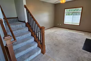 18442 Lafayette Way, Lakeville, MN 55044 - Photo 2
