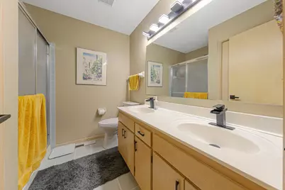 1154 Aston Circle, Burnsville, MN 55337 - Photo 20