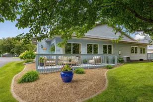 1154 Aston Cir, Burnsville, MN 55337 - Photo 4