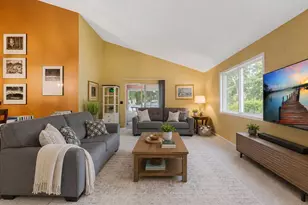 1154 Aston Cir, Burnsville, MN 55337 - Photo 6