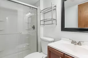 3615 Westmark Dr, Minnetonka, MN 55345 - Photo 24