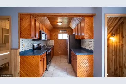 1212 6th Avenue SE, Rochester, MN 55904 - Photo 2