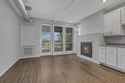 24 College Avenue N #305, Saint Joseph, MN 56374 - Photo 2
