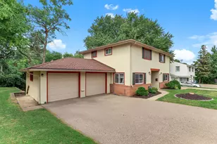 6218 France Ave S, Edina, MN 55410 - Photo 2