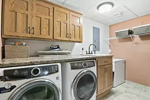 919 Parkview Ln, Sartell, MN 56377 - Photo 24