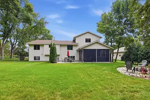 919 Parkview Ln, Sartell, MN 56377 - Photo 32