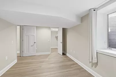 8024 Upton Avenue S, Bloomington, MN 55431 - Photo 18