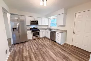 4423 Tyler St NE, Columbia Heights, MN 55421 - Photo 2