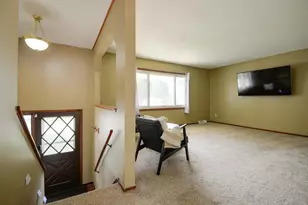 1400 Viking Dr, Buffalo, MN 55313 - Photo 10