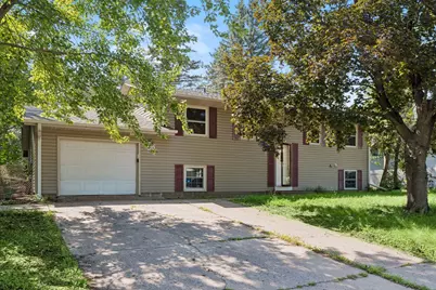 408 117th Avenue NW, Coon Rapids, MN 55448 - Photo 2
