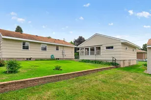 6836 Monroe St NE, Fridley, MN 55432 - Photo 30