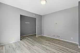 726 Morgan Ave N, Minneapolis, MN 55411 - Photo 10