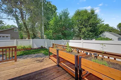 1404 Louisiana Avenue S, Saint Louis Park, MN 55426 - Photo 34