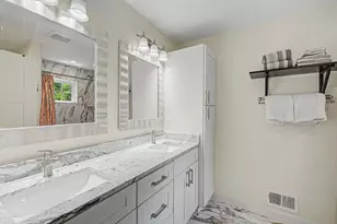 1404 Louisiana Ave S, Saint Louis Park, MN 55426 - Photo 32