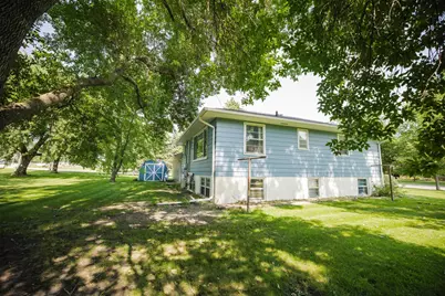 1000 W 4th Street, Morris, MN 56267 - Photo 8