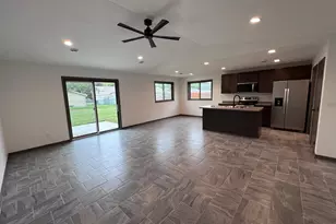 1427 Sunrise Ave SE, Rochester, MN 55904 - Photo 8