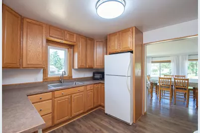 401 Lincoln Avenue NE, Fertile, MN 56540 - Photo 4