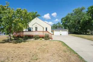 401 Lincoln Ave NE, Fertile, MN 56540 - Photo 30