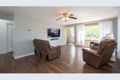 401 Lincoln Avenue NE, Fertile, MN 56540 - Photo 2