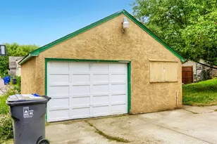 1882 Hawthorne Ave E, Saint Paul, MN 55119 - Photo 28