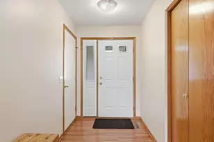 2003 Ponds Way, Shakopee, MN 55379 - Photo 8