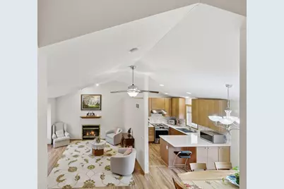 2003 Ponds Way, Shakopee, MN 55379 - Photo 12