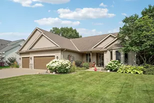 553 Tuttle Dr, Hastings, MN 55033 - Photo 2